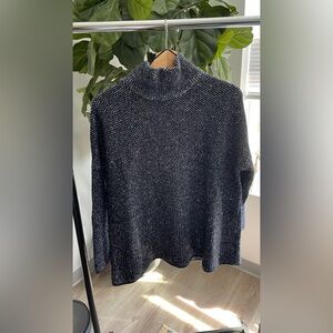 Zara Navy and White Knit Sweater
